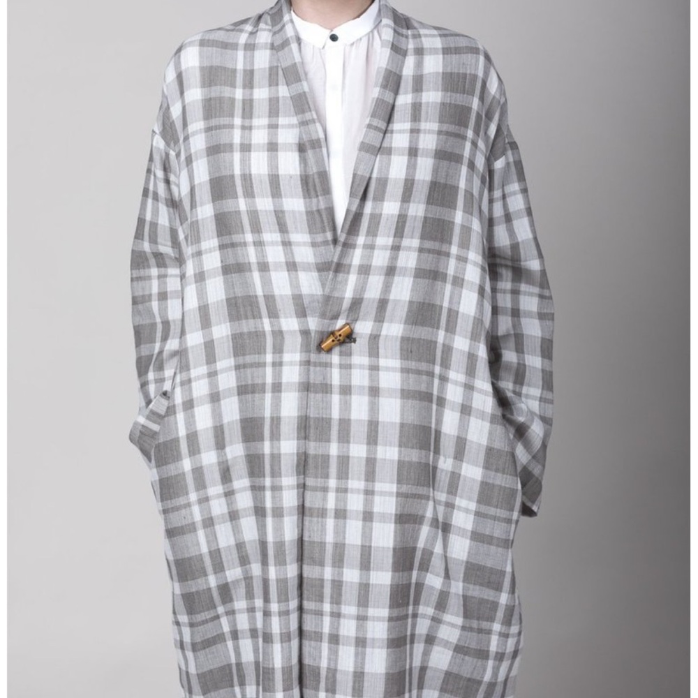 Women's Elegant Plaid Long Coat NWT